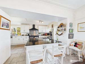 Kitchen/Dining Room- click for photo gallery
